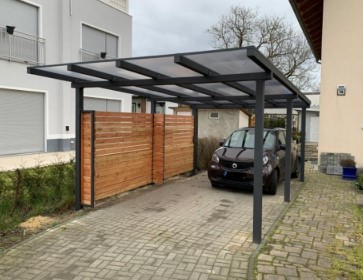 metalen carport glazen plat dak