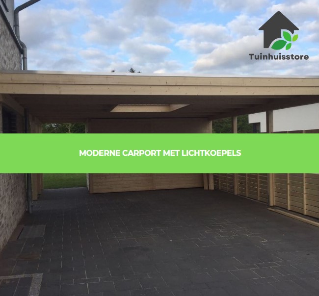 Een carport met lichtkoepels voor extra daglicht en een moderne uitstraling.